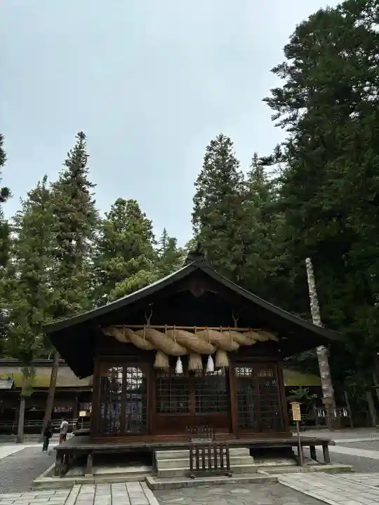 諏訪大社下社春宮(長野県)