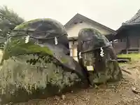 三ツ石神社(岩手県)