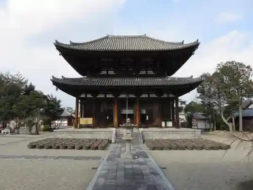 喜光寺の本殿・本堂