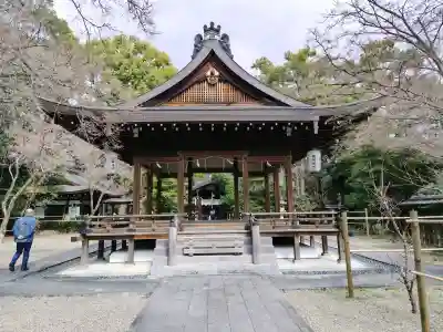 梨木神社の{uncategorized: "未分類", other: "その他", undefined: "問題あり", building: "その他建物", grave: "お墓", sacred_gate: "鳥居", guardian: "狛犬", statue: "像", buddha: "仏像", history: "歴史", nature: "自然", garden: "庭園", animal: "動物", pagoda: "塔", temizu: "手水舎", mountain_gate: "山門・神門", sanctuary: "本殿・本堂", subordinate: "末社・摂社", art: "芸術", scenery: "景色", jizo: "地蔵", ema: "絵馬", goshuin: "御朱印", omikuji: "おみくじ", items: "授与品その他", amulet: "お守り", goshuincho: "御朱印帳", eats: "食事", festival: "お祭り", votive_dance: "神楽", shichigosan: "七五三参", wedding: "結婚式", experience: "体験その他", initially: "初詣", around: "周辺", anti_infection: "感染症対策"}