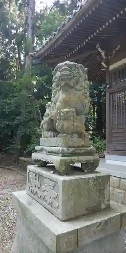 宇賀神社の狛犬