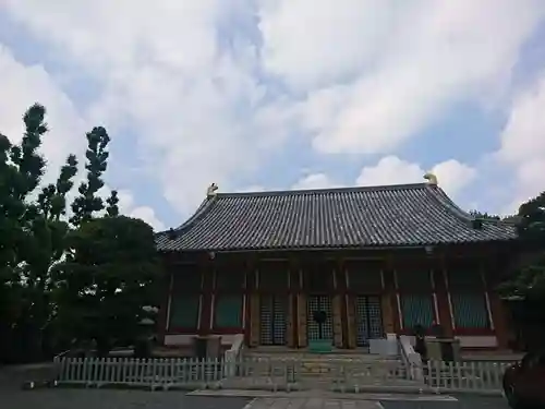 宝仙寺の本殿