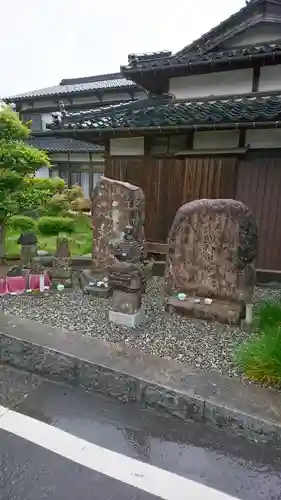 但馬六十六地蔵のその他建物