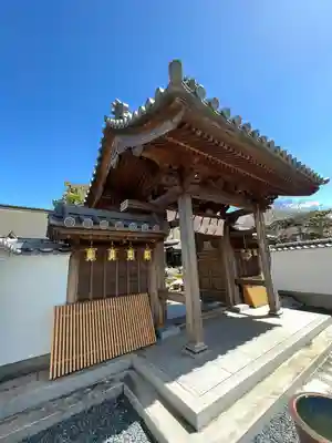 歓喜院の山門・神門