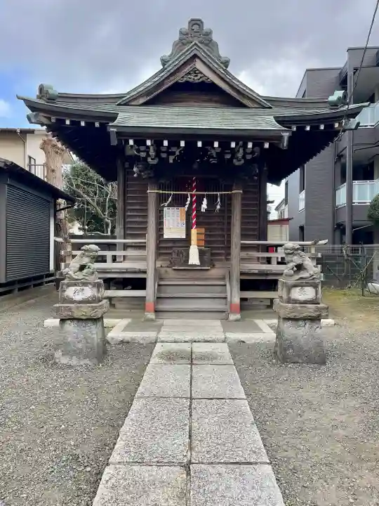 塩釜神社(鹽竈神社)の{uncategorized: "未分類", other: "その他", undefined: "問題あり", building: "その他建物", grave: "お墓", sacred_gate: "鳥居", guardian: "狛犬", statue: "像", buddha: "仏像", history: "歴史", nature: "自然", garden: "庭園", animal: "動物", pagoda: "塔", temizu: "手水舎", mountain_gate: "山門・神門", sanctuary: "本殿・本堂", subordinate: "末社・摂社", art: "芸術", scenery: "景色", jizo: "地蔵", ema: "絵馬", goshuin: "御朱印", omikuji: "おみくじ", items: "授与品その他", amulet: "お守り", goshuincho: "御朱印帳", eats: "食事", festival: "お祭り", votive_dance: "神楽", shichigosan: "七五三参", wedding: "結婚式", experience: "体験その他", initially: "初詣", around: "周辺", anti_infection: "感染症対策"}