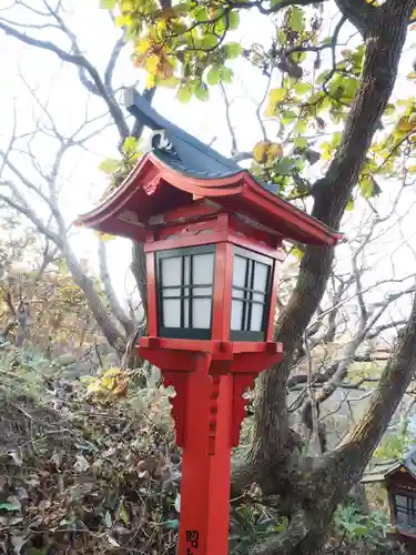 高山稲荷神社の建物その他