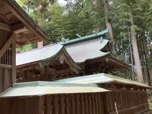 丹生神社の本殿・本堂