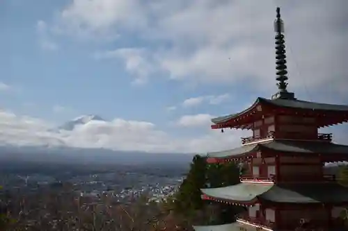 新倉富士浅間神社の景色