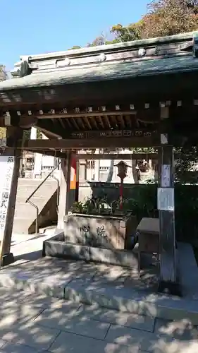 瀬戸神社の手水舎