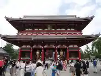 浅草寺の山門・神門