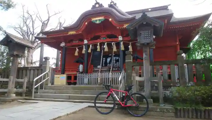 飯香岡八幡宮の本殿・本堂