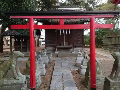 美濃輪稲荷神社の鳥居