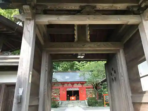 荏柄天神社の山門