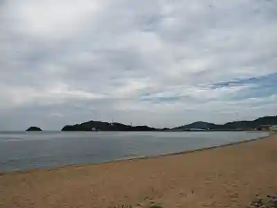 石清水神社の周辺