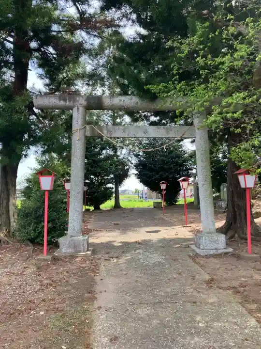 多功星宮神社の{uncategorized: "未分類", other: "その他", undefined: "問題あり", building: "その他建物", grave: "お墓", sacred_gate: "鳥居", guardian: "狛犬", statue: "像", buddha: "仏像", history: "歴史", nature: "自然", garden: "庭園", animal: "動物", pagoda: "塔", temizu: "手水舎", mountain_gate: "山門・神門", sanctuary: "本殿・本堂", subordinate: "末社・摂社", art: "芸術", scenery: "景色", jizo: "地蔵", ema: "絵馬", goshuin: "御朱印", omikuji: "おみくじ", items: "授与品その他", amulet: "お守り", goshuincho: "御朱印帳", eats: "食事", festival: "お祭り", votive_dance: "神楽", shichigosan: "七五三参", wedding: "結婚式", experience: "体験その他", initially: "初詣", around: "周辺", anti_infection: "感染症対策"}