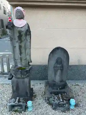 蓮花寺の{uncategorized: "未分類", other: "その他", undefined: "問題あり", building: "その他建物", grave: "お墓", sacred_gate: "鳥居", guardian: "狛犬", statue: "像", buddha: "仏像", history: "歴史", nature: "自然", garden: "庭園", animal: "動物", pagoda: "塔", temizu: "手水舎", mountain_gate: "山門・神門", sanctuary: "本殿・本堂", subordinate: "末社・摂社", art: "芸術", scenery: "景色", jizo: "地蔵", ema: "絵馬", goshuin: "御朱印", omikuji: "おみくじ", items: "授与品その他", amulet: "お守り", goshuincho: "御朱印帳", eats: "食事", festival: "お祭り", votive_dance: "神楽", shichigosan: "七五三参", wedding: "結婚式", experience: "体験その他", initially: "初詣", around: "周辺", anti_infection: "感染症対策"}