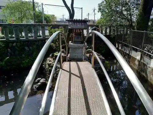 鈴鹿明神社の末社