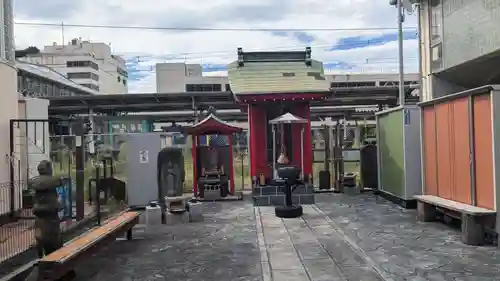 木更津駅東口無縁観音講の本殿・本堂