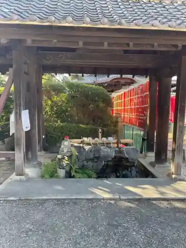 建中寺の手水舎