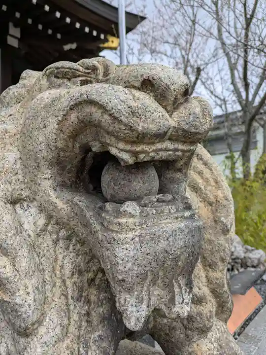 中津瀬神社の狛犬