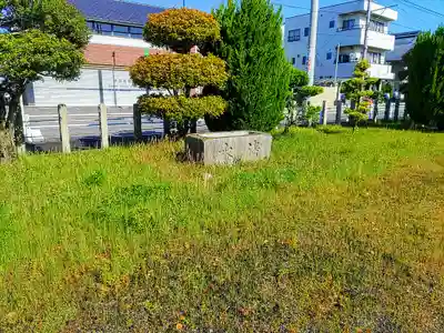 羽勝天神社の手水舎