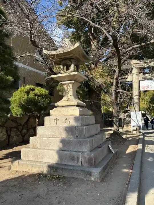藤森神社の{uncategorized: "未分類", other: "その他", undefined: "問題あり", building: "その他建物", grave: "お墓", sacred_gate: "鳥居", guardian: "狛犬", statue: "像", buddha: "仏像", history: "歴史", nature: "自然", garden: "庭園", animal: "動物", pagoda: "塔", temizu: "手水舎", mountain_gate: "山門・神門", sanctuary: "本殿・本堂", subordinate: "末社・摂社", art: "芸術", scenery: "景色", jizo: "地蔵", ema: "絵馬", goshuin: "御朱印", omikuji: "おみくじ", items: "授与品その他", amulet: "お守り", goshuincho: "御朱印帳", eats: "食事", festival: "お祭り", votive_dance: "神楽", shichigosan: "七五三参", wedding: "結婚式", experience: "体験その他", initially: "初詣", around: "周辺", anti_infection: "感染症対策"}