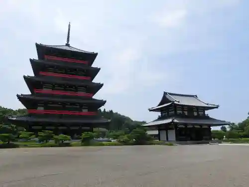 蓮華院誕生寺奥之院の建物その他