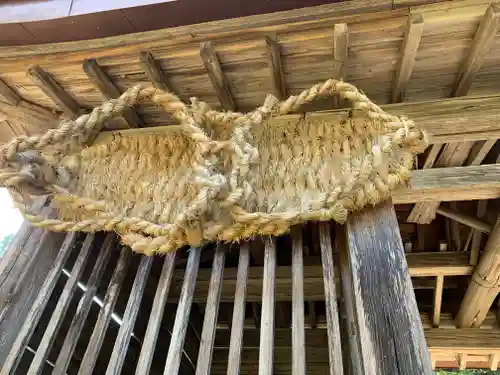 赤留大宝院不動堂の山門・神門