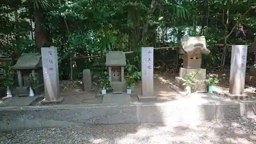 座間神社の末社・摂社