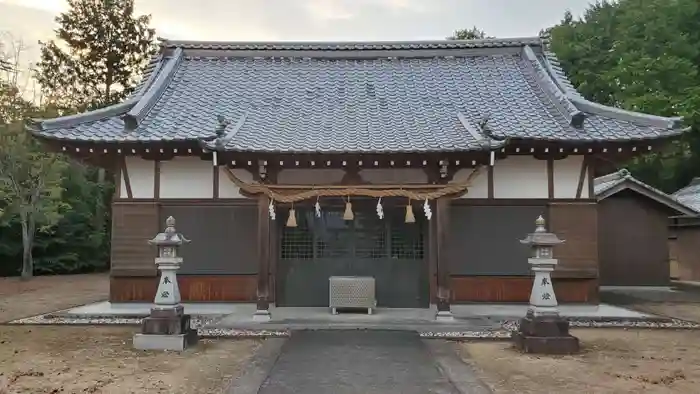 神野神社の本殿