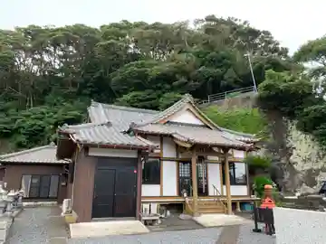 延命寺の本殿・本堂