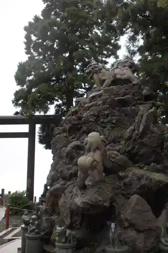 大山阿夫利神社の狛犬