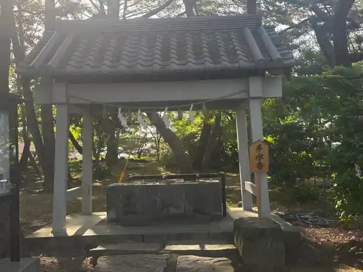 篠山神社の{uncategorized: "未分類", other: "その他", undefined: "問題あり", building: "その他建物", grave: "お墓", sacred_gate: "鳥居", guardian: "狛犬", statue: "像", buddha: "仏像", history: "歴史", nature: "自然", garden: "庭園", animal: "動物", pagoda: "塔", temizu: "手水舎", mountain_gate: "山門・神門", sanctuary: "本殿・本堂", subordinate: "末社・摂社", art: "芸術", scenery: "景色", jizo: "地蔵", ema: "絵馬", goshuin: "御朱印", omikuji: "おみくじ", items: "授与品その他", amulet: "お守り", goshuincho: "御朱印帳", eats: "食事", festival: "お祭り", votive_dance: "神楽", shichigosan: "七五三参", wedding: "結婚式", experience: "体験その他", initially: "初詣", around: "周辺", anti_infection: "感染症対策"}