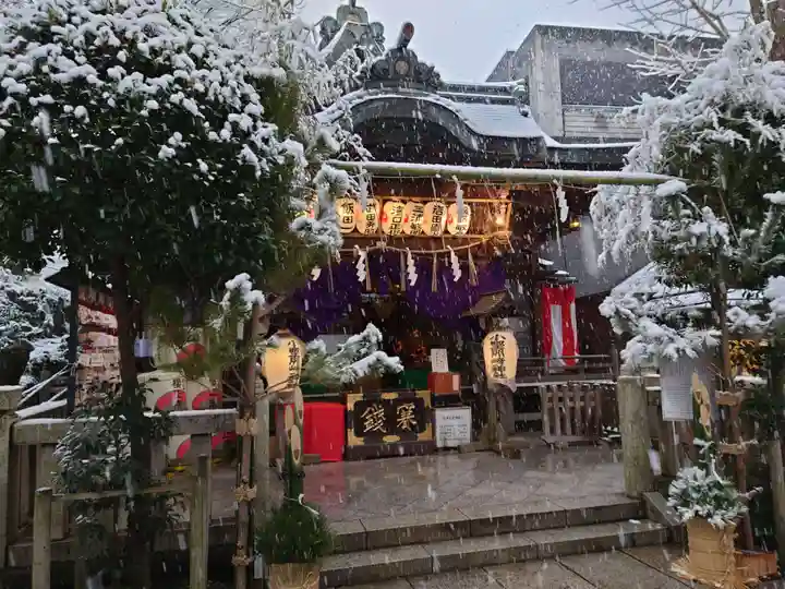 小野照崎神社の本殿・本堂