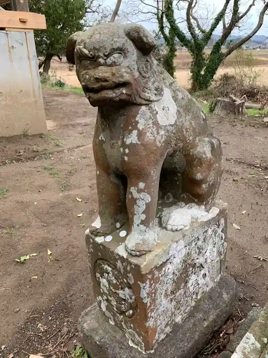 八幡神社の狛犬