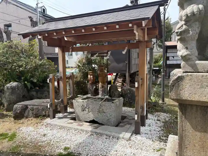 八王子神社 春日神社(清水町)の{uncategorized: "未分類", other: "その他", undefined: "問題あり", building: "その他建物", grave: "お墓", sacred_gate: "鳥居", guardian: "狛犬", statue: "像", buddha: "仏像", history: "歴史", nature: "自然", garden: "庭園", animal: "動物", pagoda: "塔", temizu: "手水舎", mountain_gate: "山門・神門", sanctuary: "本殿・本堂", subordinate: "末社・摂社", art: "芸術", scenery: "景色", jizo: "地蔵", ema: "絵馬", goshuin: "御朱印", omikuji: "おみくじ", items: "授与品その他", amulet: "お守り", goshuincho: "御朱印帳", eats: "食事", festival: "お祭り", votive_dance: "神楽", shichigosan: "七五三参", wedding: "結婚式", experience: "体験その他", initially: "初詣", around: "周辺", anti_infection: "感染症対策"}