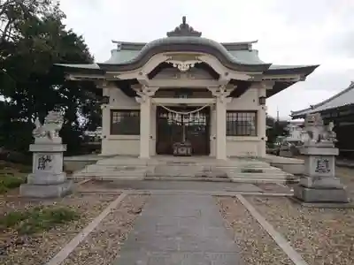 新屋社の本殿・本堂