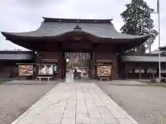 須賀神社の山門