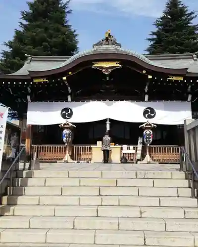 尾久八幡神社の本殿・本堂