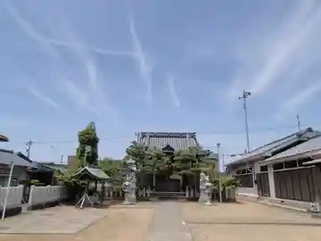 八幡神社の本殿・本堂