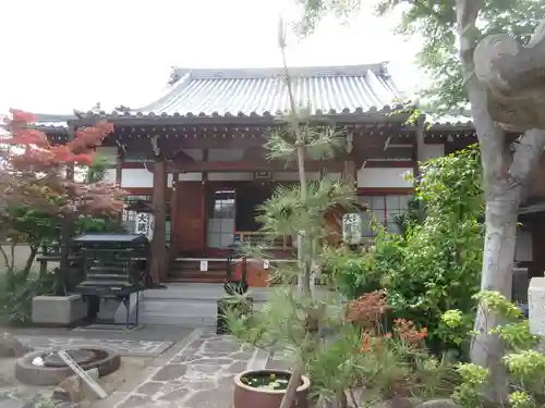 大蓮寺の本殿・本堂