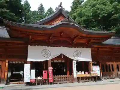 穂高神社本宮の本殿・本堂