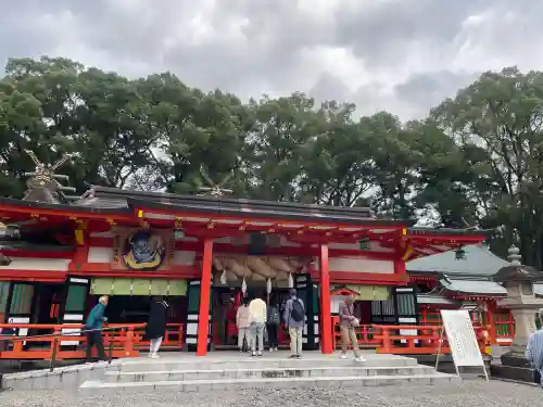 熊野速玉大社の{uncategorized: "未分類", other: "その他", undefined: "問題あり", building: "その他建物", grave: "お墓", sacred_gate: "鳥居", guardian: "狛犬", statue: "像", buddha: "仏像", history: "歴史", nature: "自然", garden: "庭園", animal: "動物", pagoda: "塔", temizu: "手水舎", mountain_gate: "山門・神門", sanctuary: "本殿・本堂", subordinate: "末社・摂社", art: "芸術", scenery: "景色", jizo: "地蔵", ema: "絵馬", goshuin: "御朱印", omikuji: "おみくじ", items: "授与品その他", amulet: "お守り", goshuincho: "御朱印帳", eats: "食事", festival: "お祭り", votive_dance: "神楽", shichigosan: "七五三参", wedding: "結婚式", experience: "体験その他", initially: "初詣", around: "周辺", anti_infection: "感染症対策"}