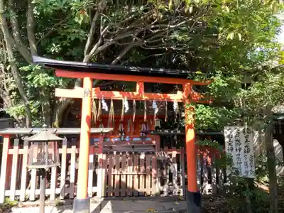 満足稲荷神社の末社・摂社