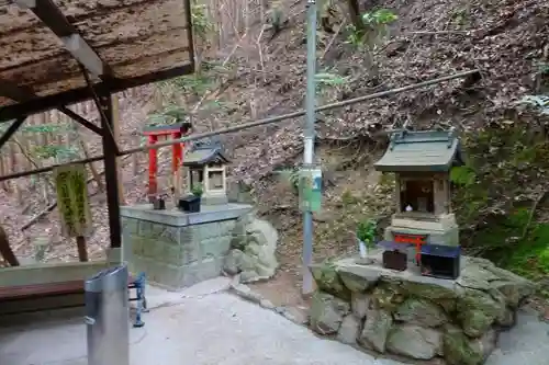 朝護孫子寺の末社・摂社