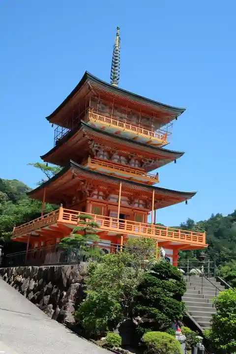 青岸渡寺(和歌山県)
