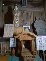 熊野神社の仏像