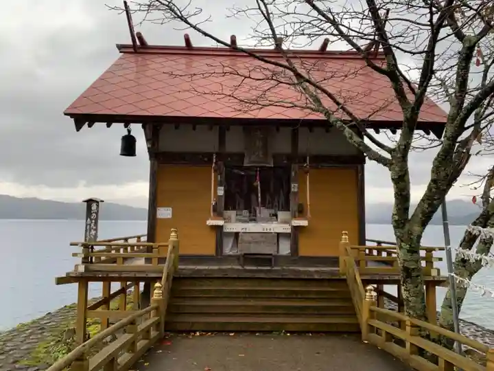 浮木神社の本殿・本堂