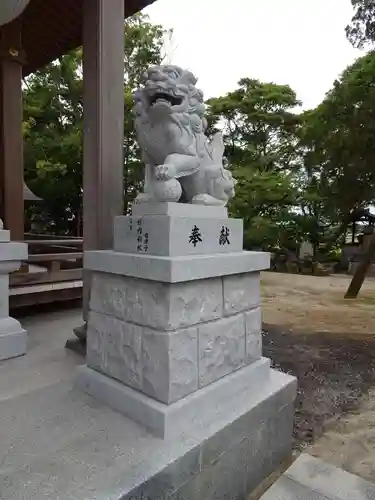 新北神社の狛犬