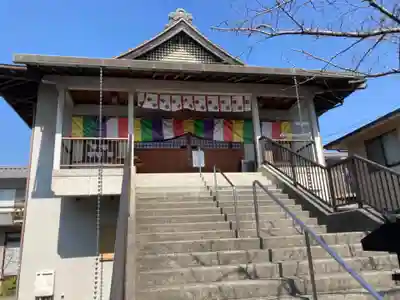 不動院石仙寺の本殿・本堂